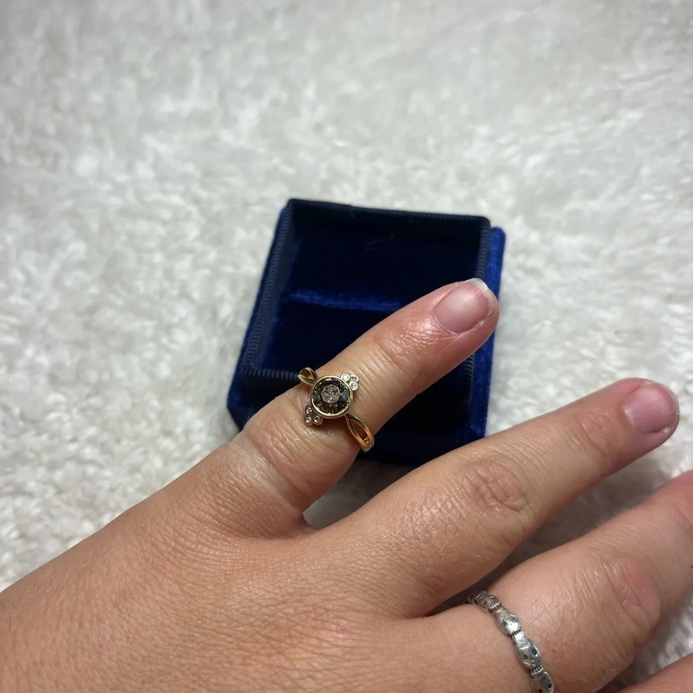 NEW Gray Silver Stone Ring - Picture 4 of 4